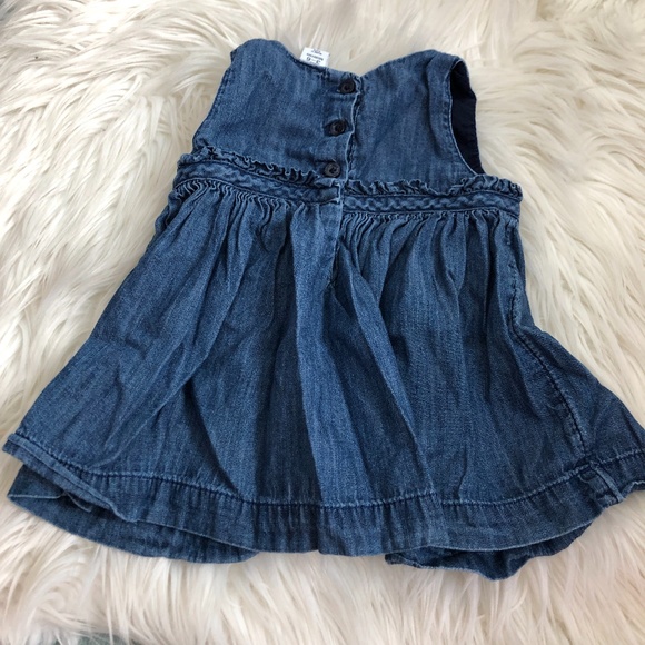BabyGap chambray dress size 3-6 months✨ - Picture 4 of 4